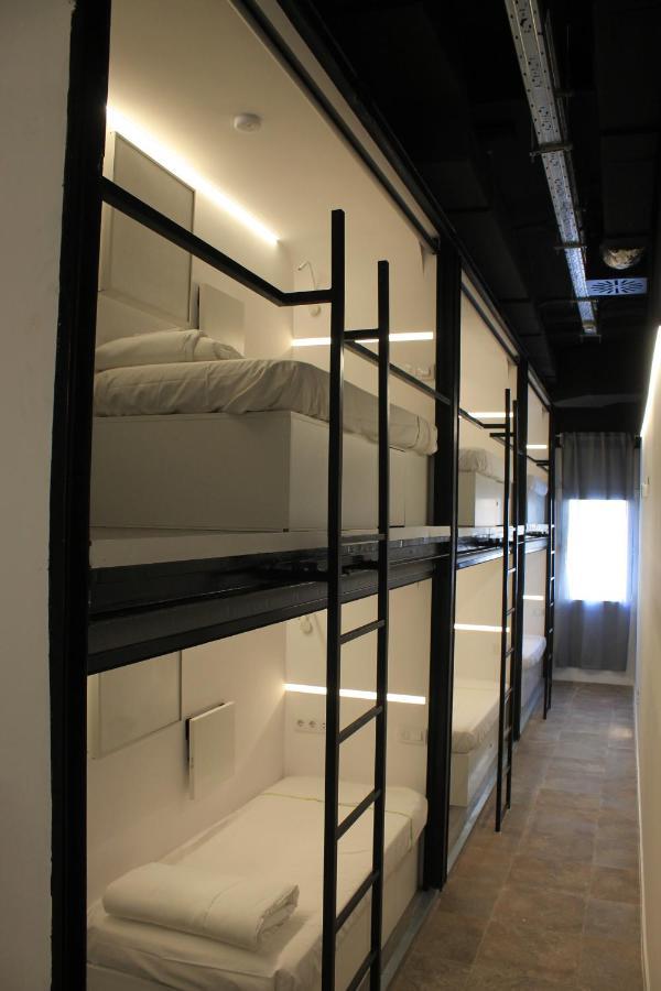 M Pods Malaga Otel Dış mekan fotoğraf