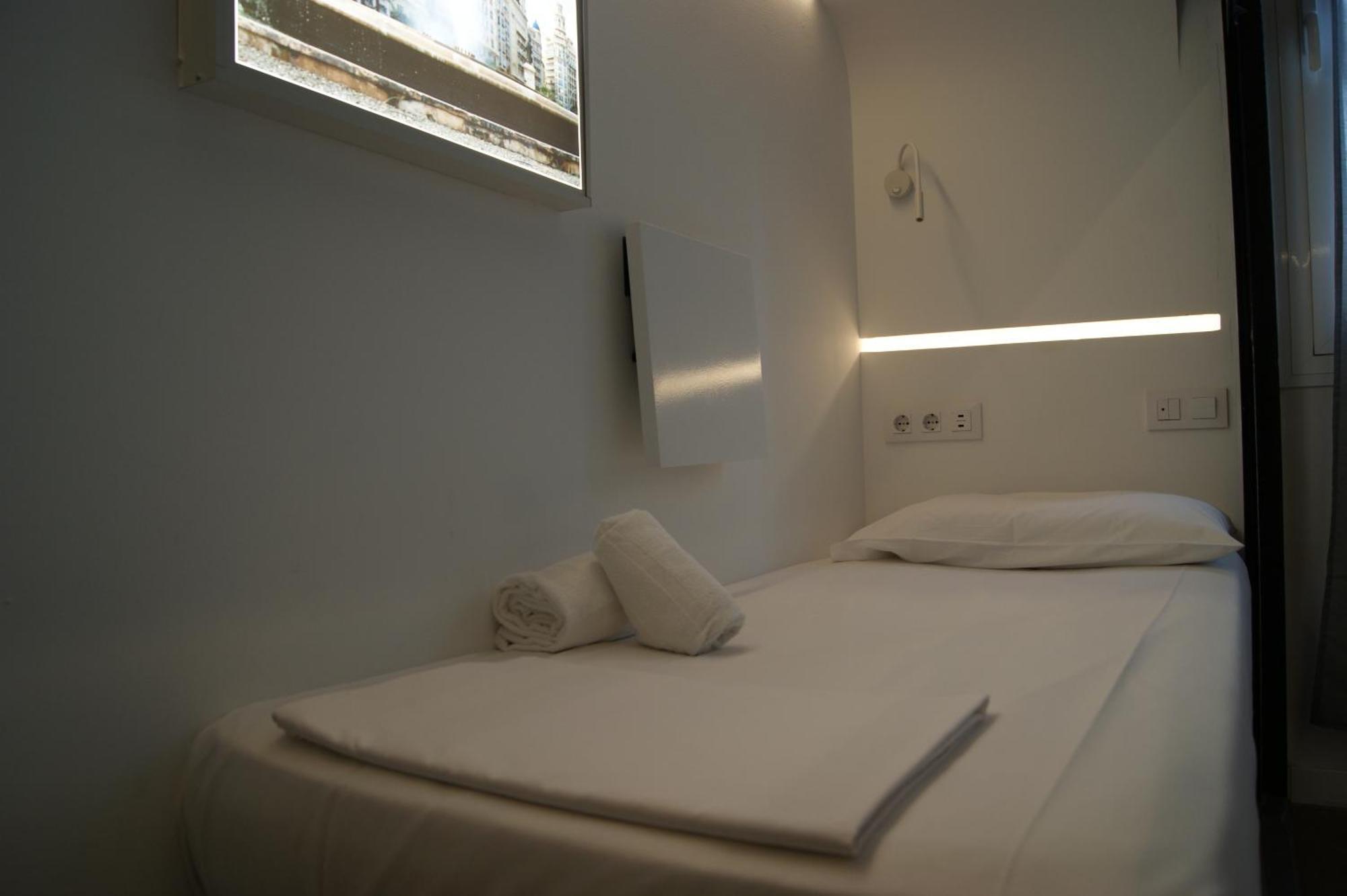 M Pods Malaga Otel Dış mekan fotoğraf