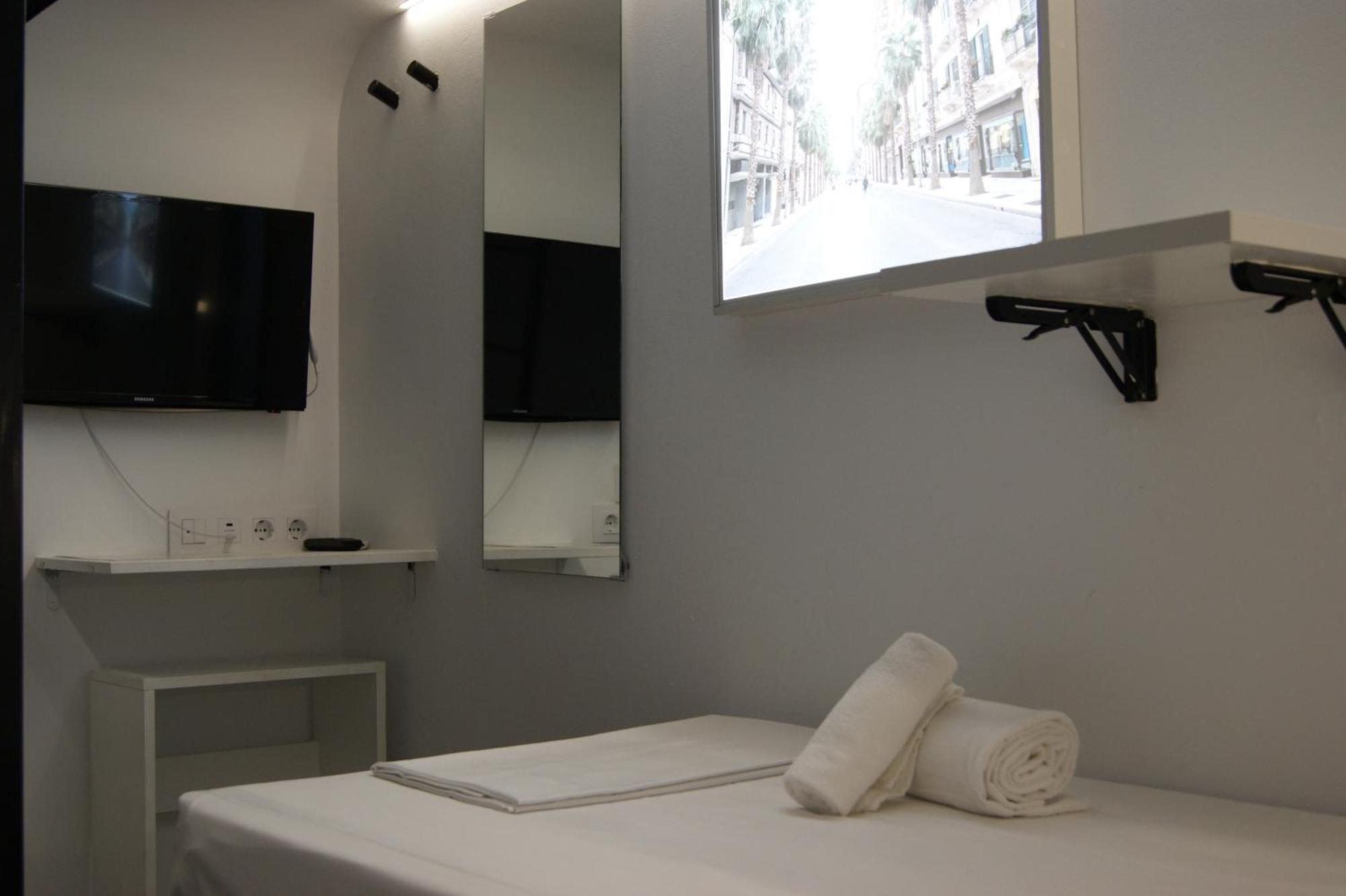 M Pods Malaga Otel Dış mekan fotoğraf
